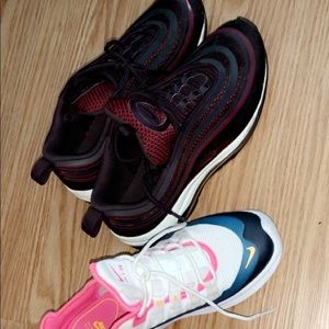 Nike’s shoes size 7y